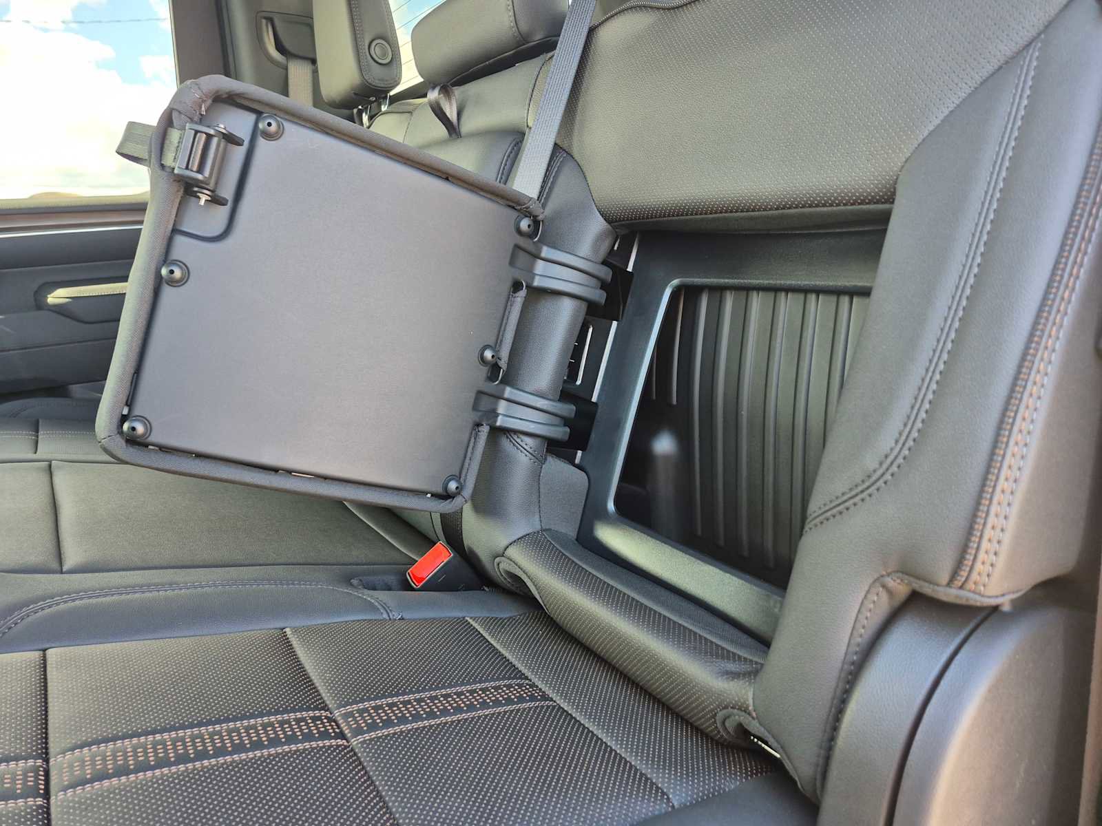 New 2026 Chevrolet Silverado 3500 High Country w/ High Country Premium Package image 36