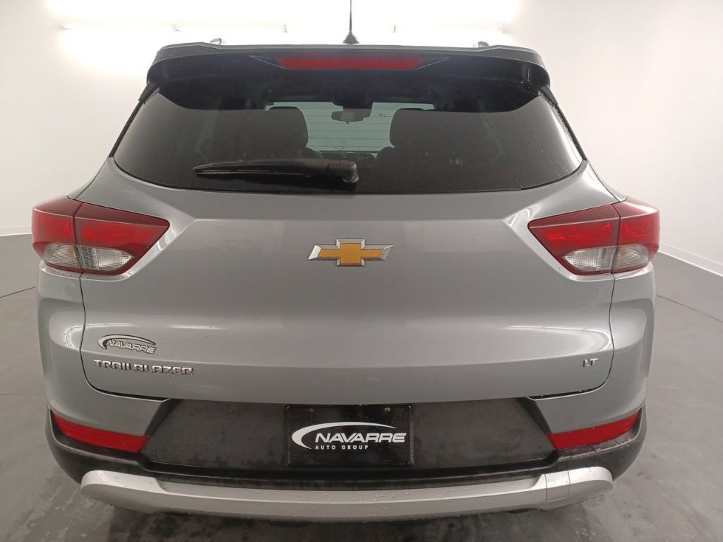 Used 2025 Chevrolet TrailBlazer LT FWD image 6