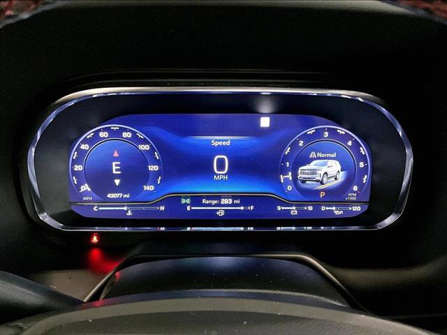 Certified 2022 Chevrolet Tahoe RST w/ Luxury Package image 22