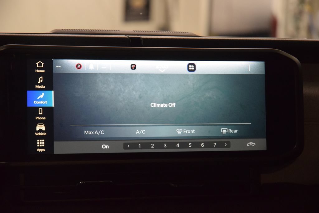Used 2024 Jeep Gladiator Sport AWD/4WD image 30