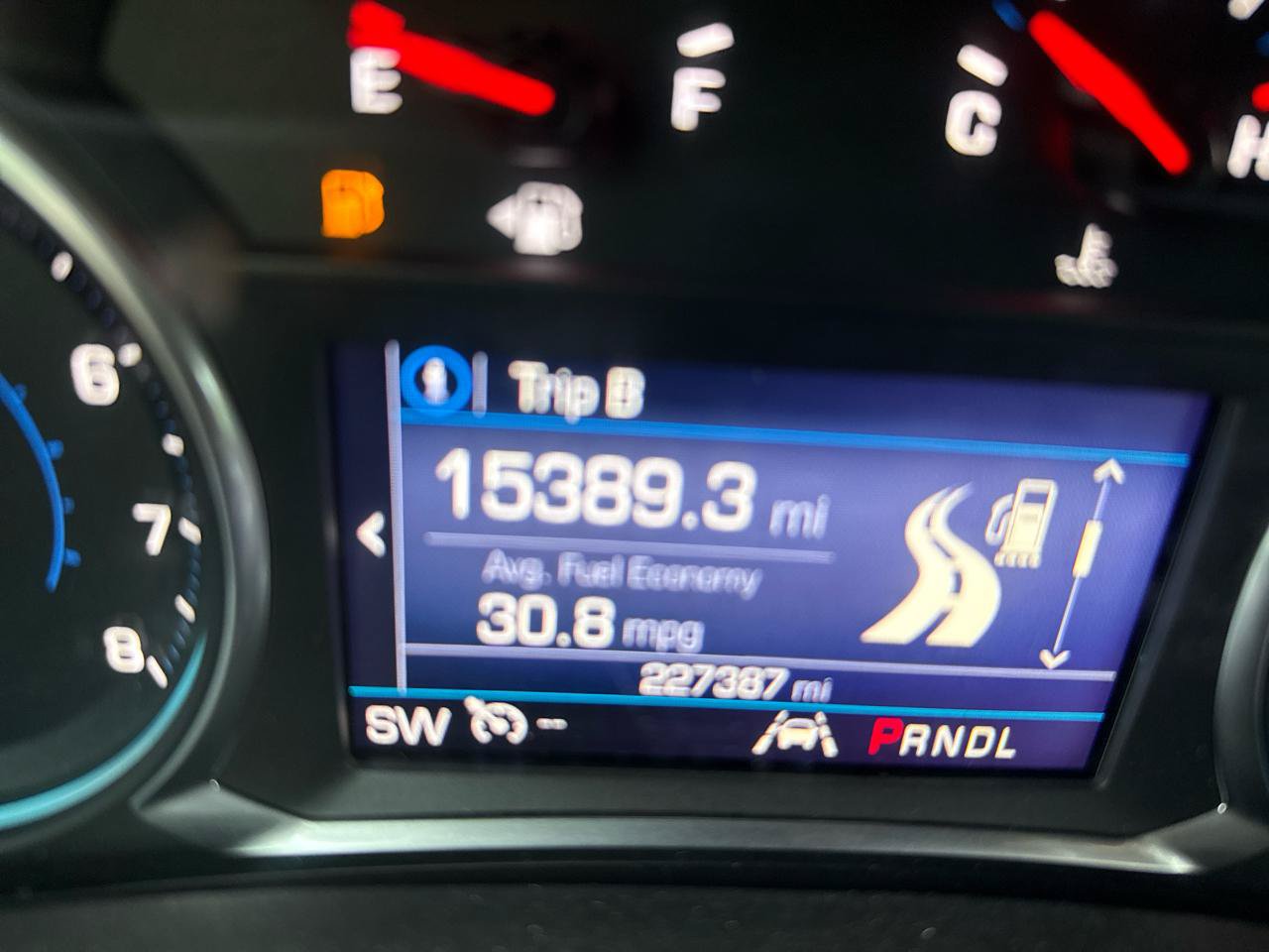 Used 2021 Chevrolet Equinox LT AWD/4WD image 16