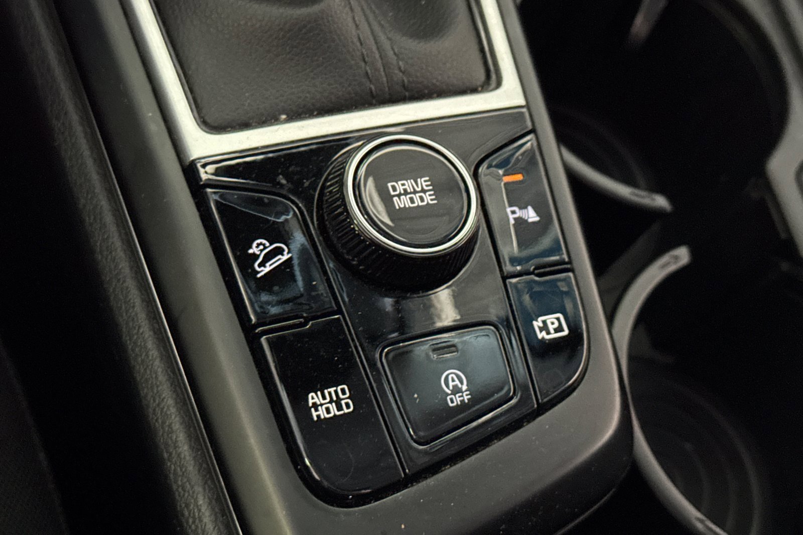 Used 2024 Kia Sportage LX image 32