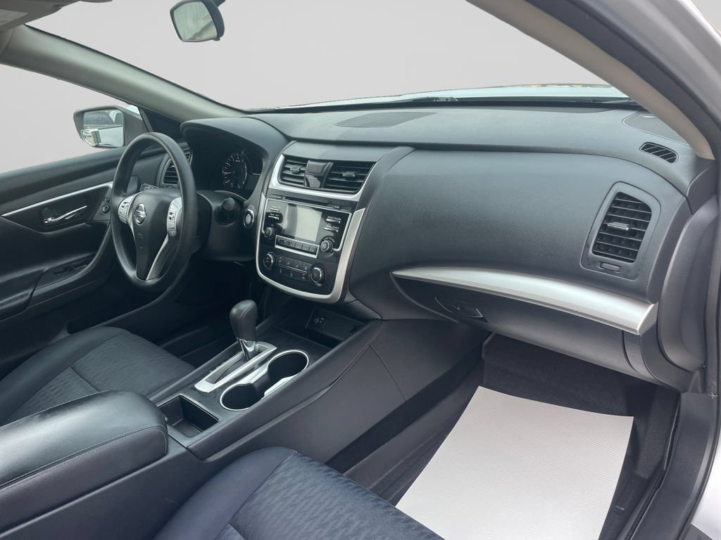 Used 2017 Nissan Altima 2.5 S w/ Power Driver Seat Package FWD image 10