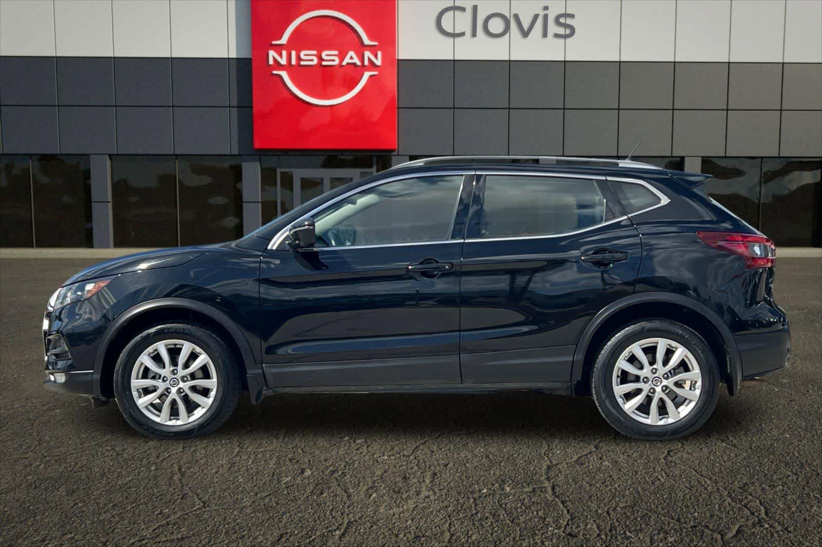 Used 2021 Nissan Rogue Sport SV w/ Technology Package AWD/4WD image 6