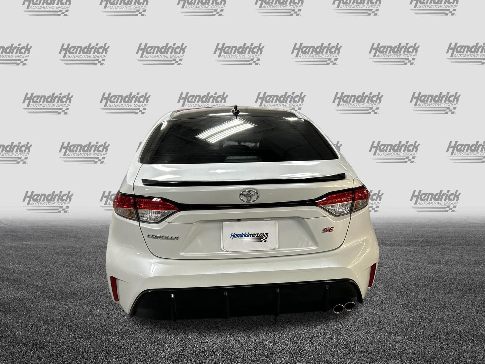 Used 2025 Toyota Corolla SE w/ Convenience Package FWD image 9