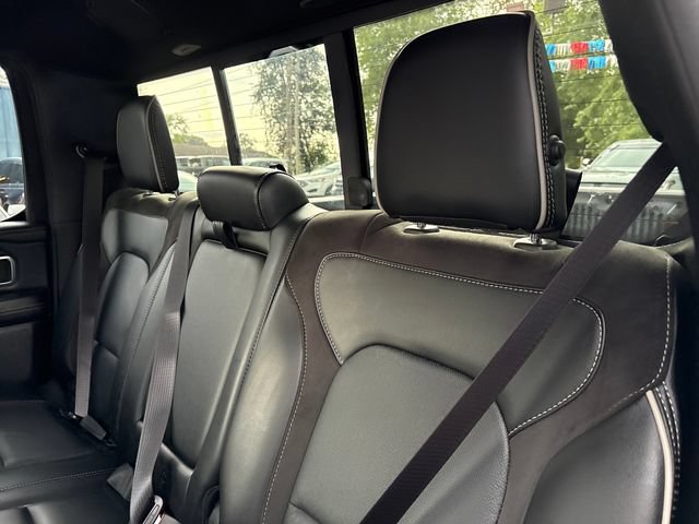 Used 2023 RAM 1500 Laramie AWD/4WD image 21