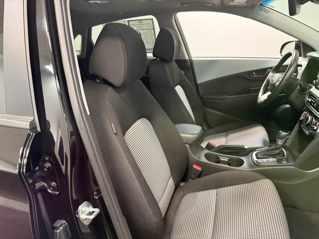 Used 2021 Hyundai Kona SEL Plus AWD/4WD image 62