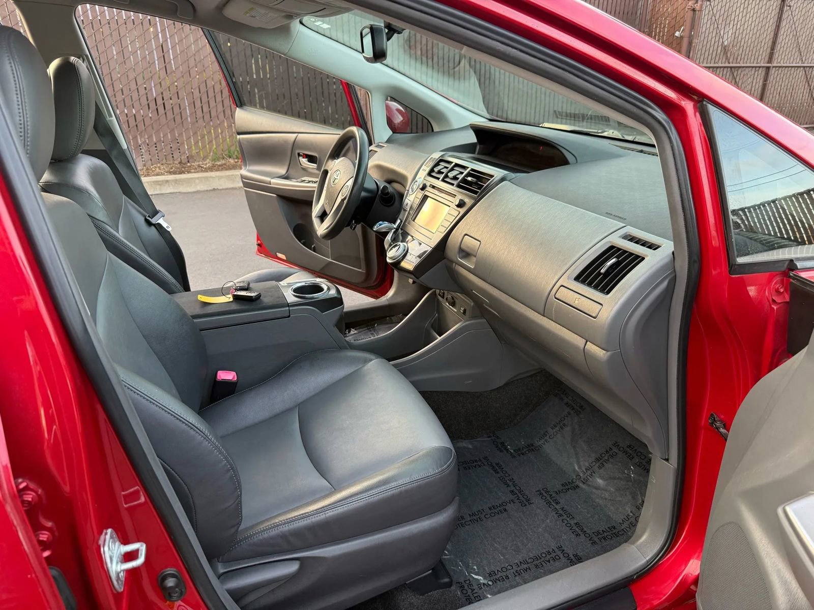 Used 2012 Toyota Prius V Five image 15