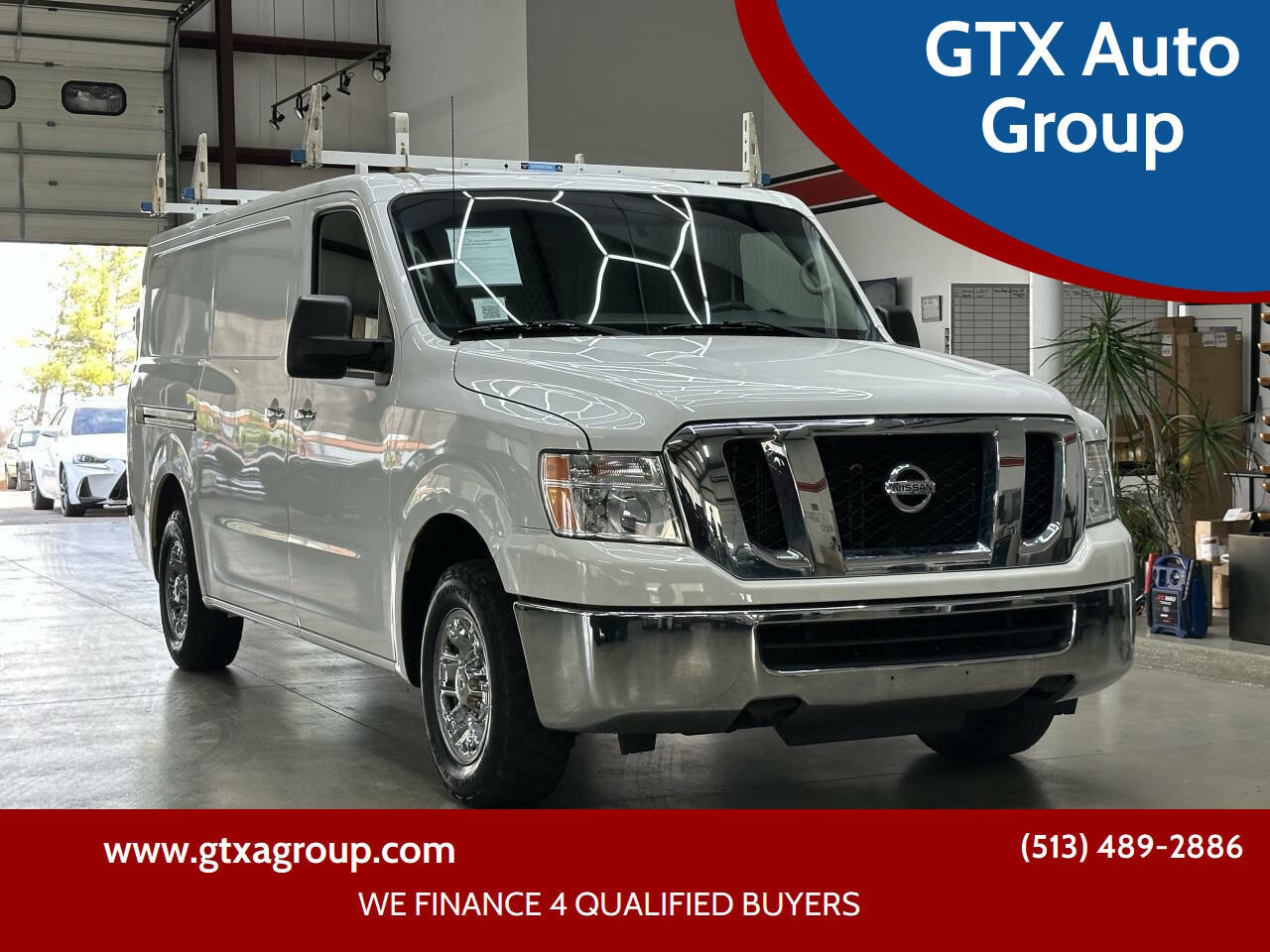 Used 2018 Nissan NV 2500 SL w/ Navigation Package image 1