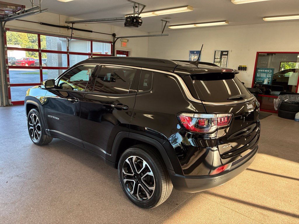 Certified 2023 Jeep Compass Limited AWD/4WD image 14