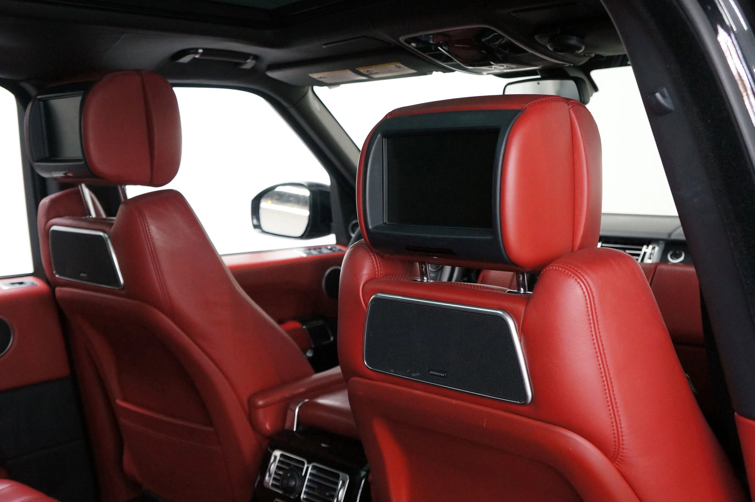 Used 2014 Land Rover Range Rover Autobiography image 39