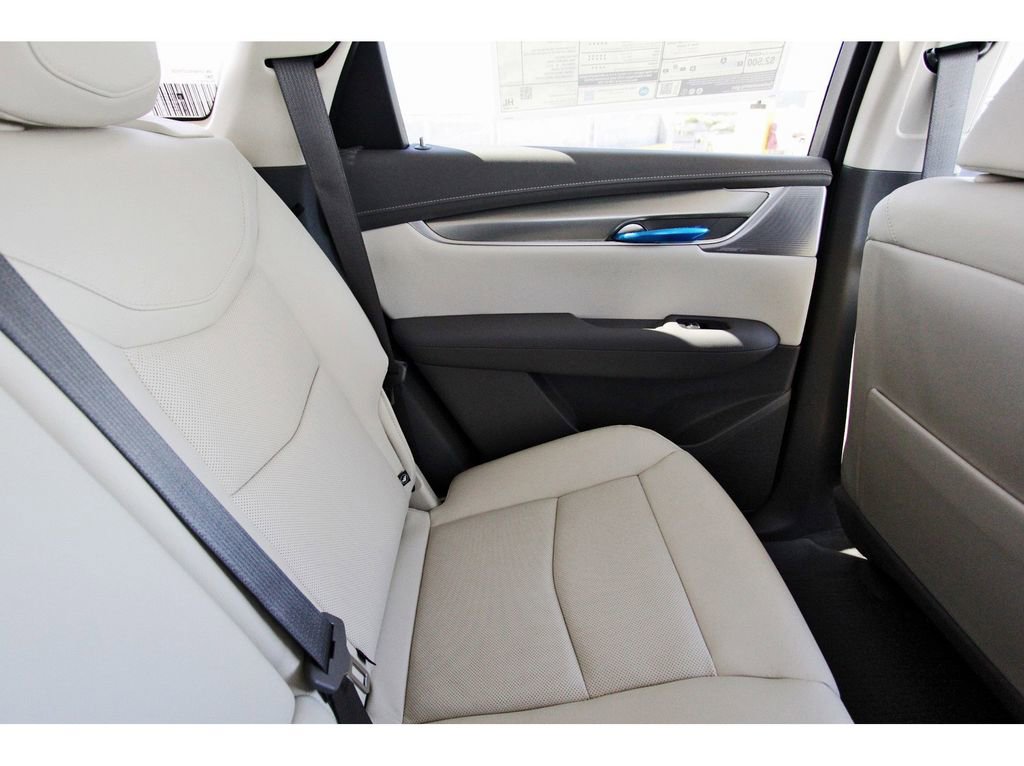 New 2025 Cadillac XT5 Premium Luxury w/ Technology Package image 11