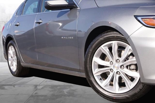 Used 2024 Chevrolet Malibu LT image 3