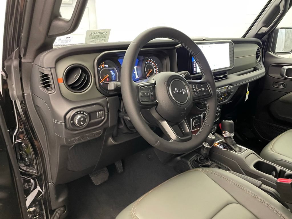 New 2026 Jeep Gladiator Mojave AWD/4WD image 14