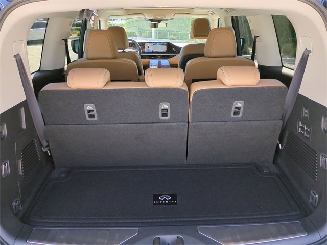 New 2026 INFINITI QX80 Luxe image 13