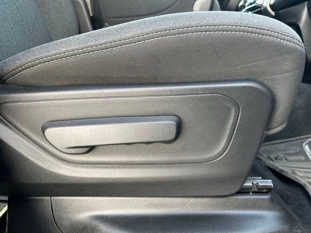 Used 2019 RAM 1500 Tradesman w/ SXT Appearance Group AWD/4WD image 47