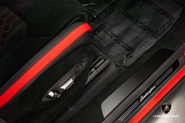 Used 2023 Lamborghini Urus Performante image 49