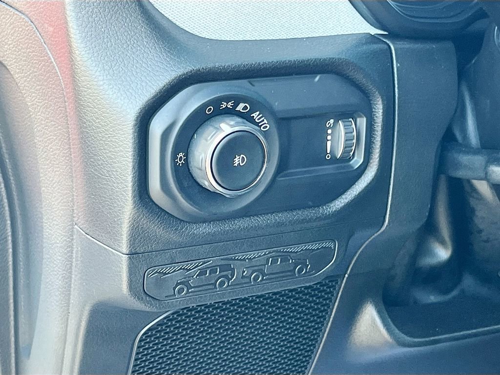 Certified 2024 Jeep Wrangler Unlimited Sport AWD/4WD image 10