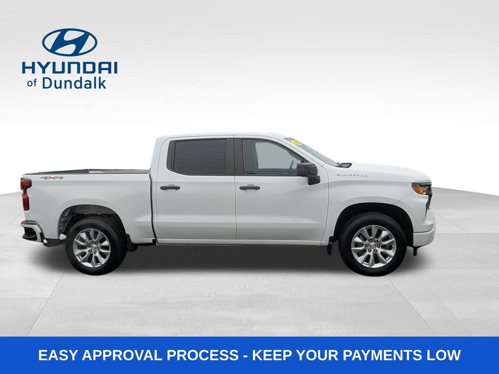 Used 2022 Chevrolet Silverado 1500 Custom AWD/4WD image 10