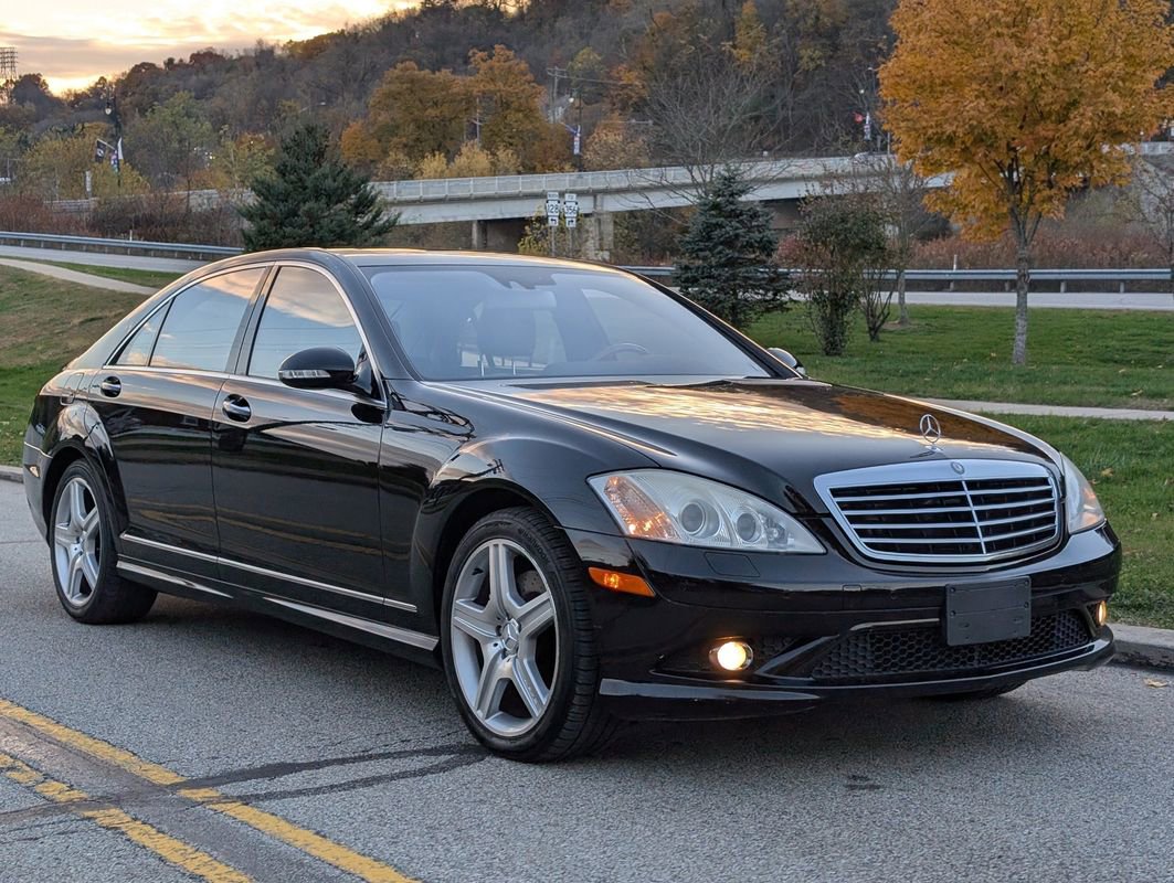 Used 2008 Mercedes-Benz S 550 4MATIC image 4