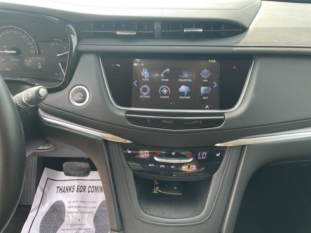 Used 2019 Cadillac XT5 Luxury w/ Advanced Security Package image 17