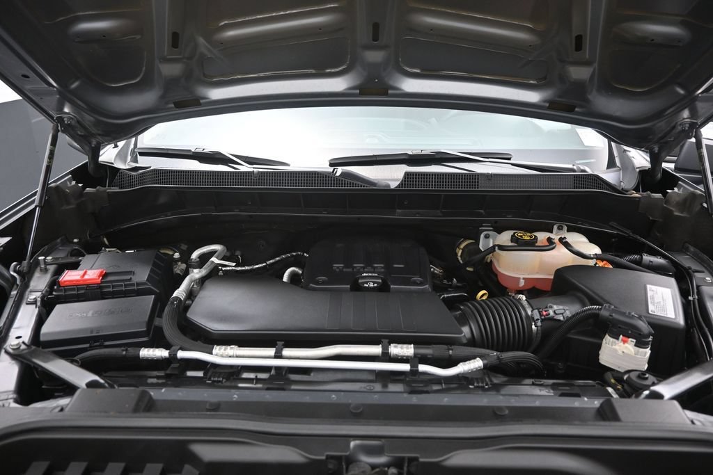 Used 2021 Chevrolet Silverado 1500 Custom RWD image 12