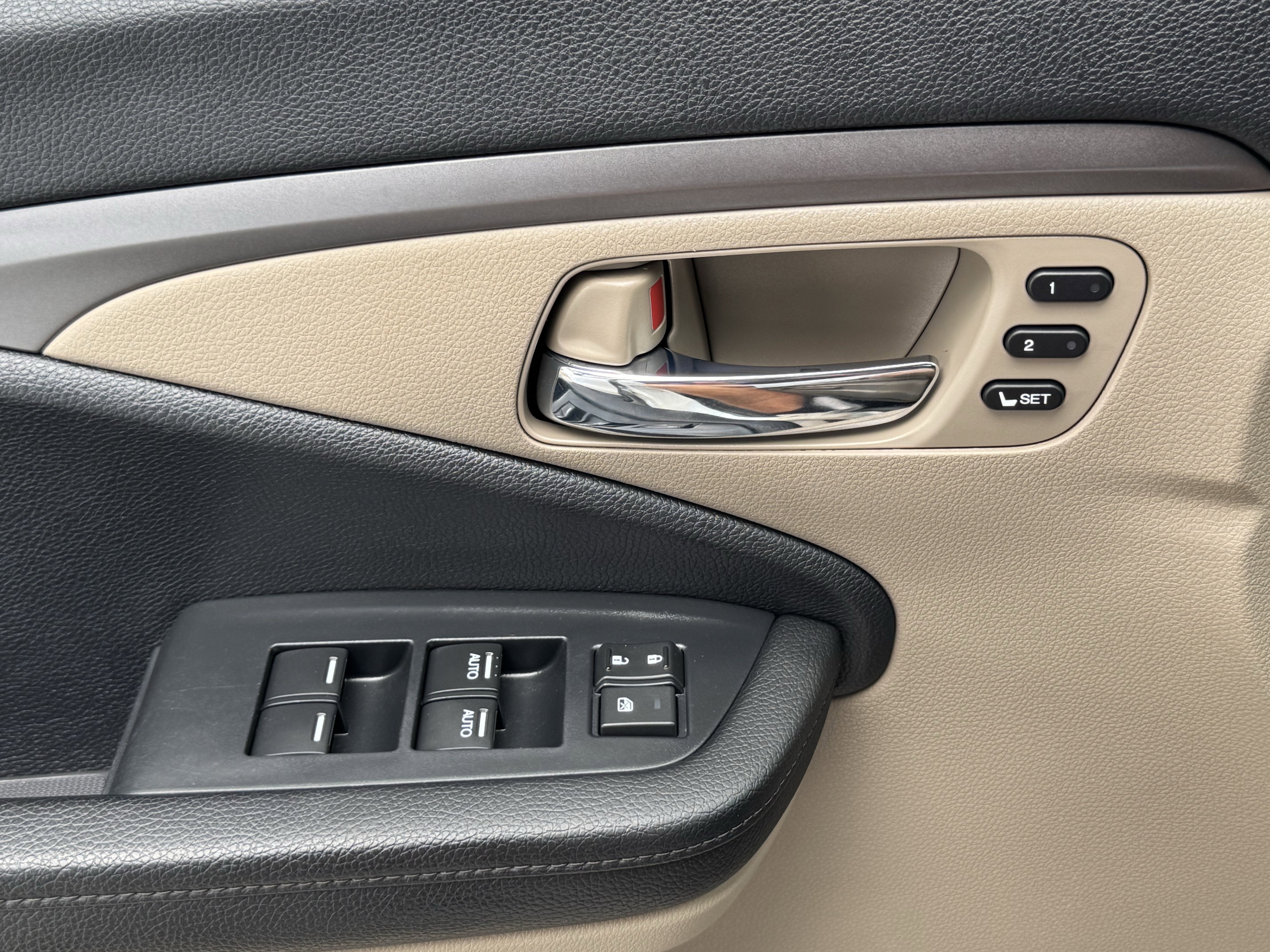 Used 2022 Honda Pilot EX-L image 26