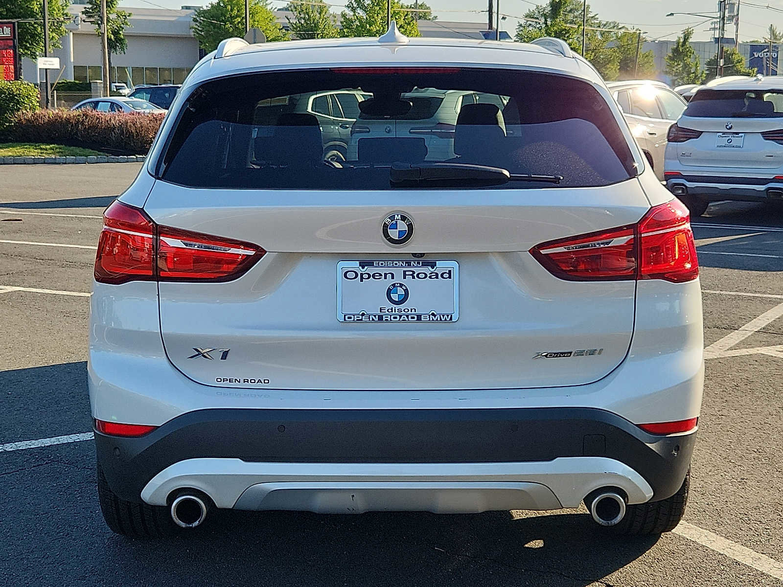 Used 2021 BMW X1 xDrive28i w/ Convenience Package AWD/4WD image 5