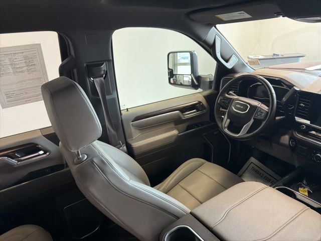 Used 2024 GMC Sierra 3500 SLT w/ SLT Premium Package image 30