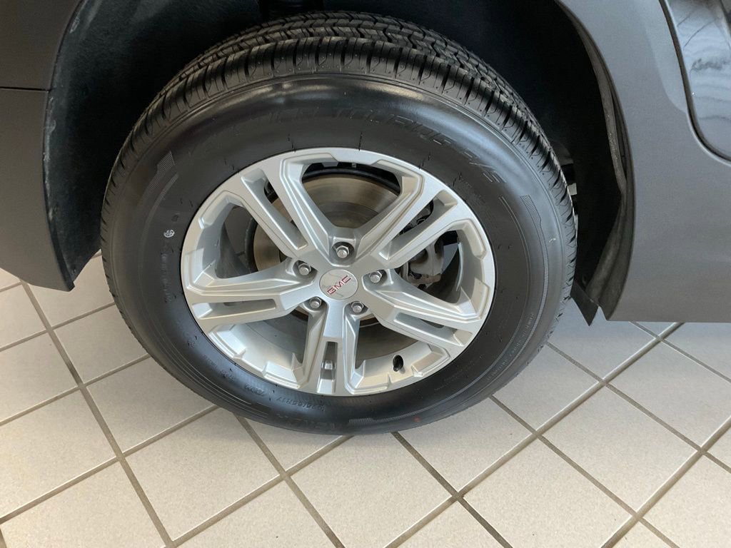 Used 2018 GMC Terrain SLE w/ Driver Convenience Package image 7