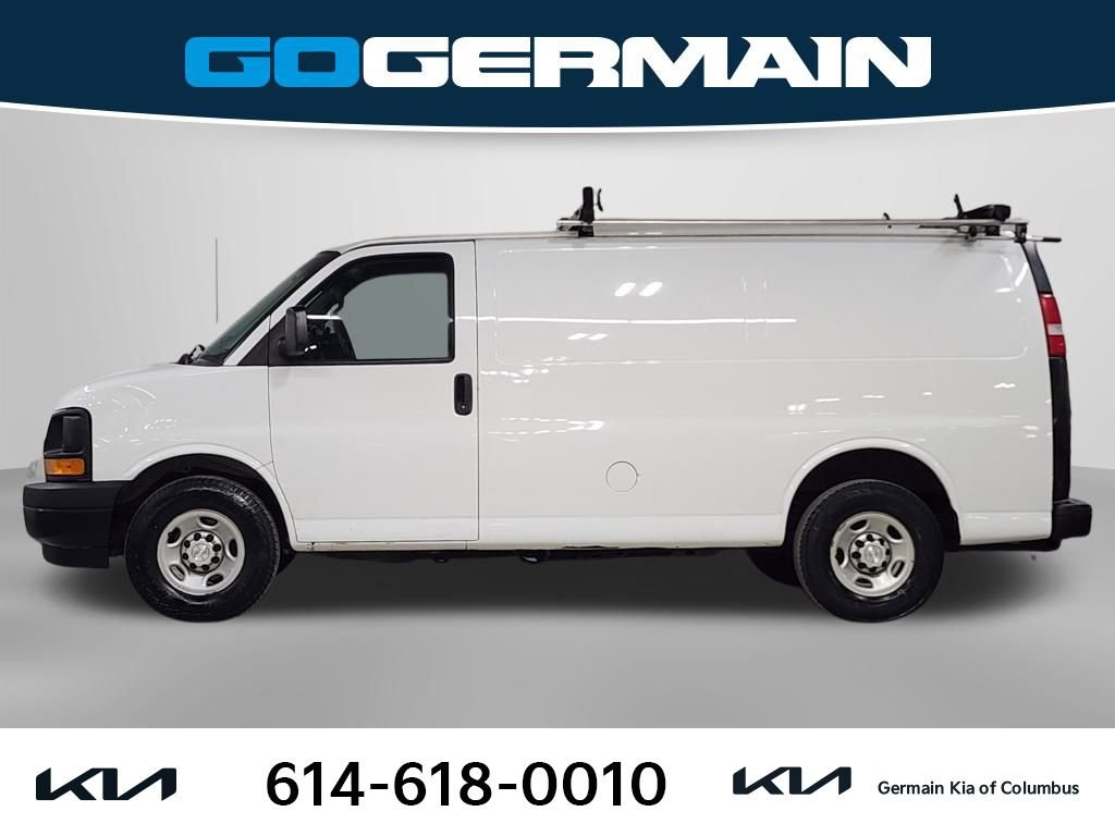 Used 2017 Chevrolet Express 2500 Work Van image 11