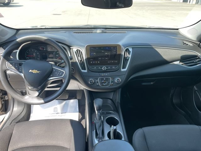 Used 2024 Chevrolet Malibu LS FWD image 22