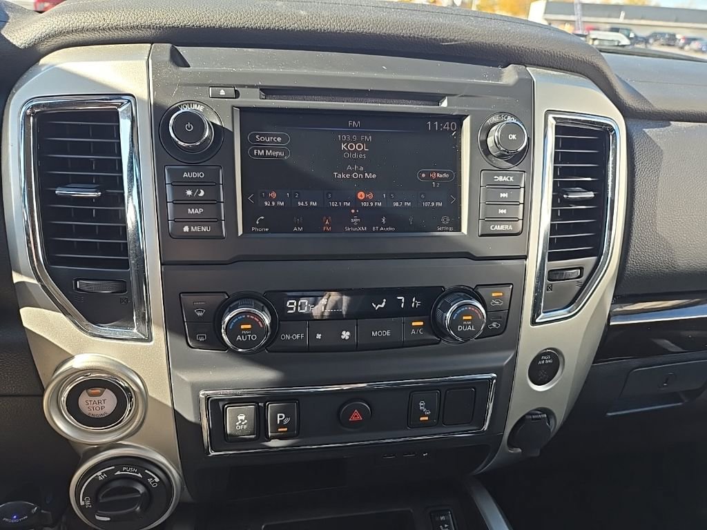 Used 2019 Nissan Titan SV w/ SV Convenience Package image 20