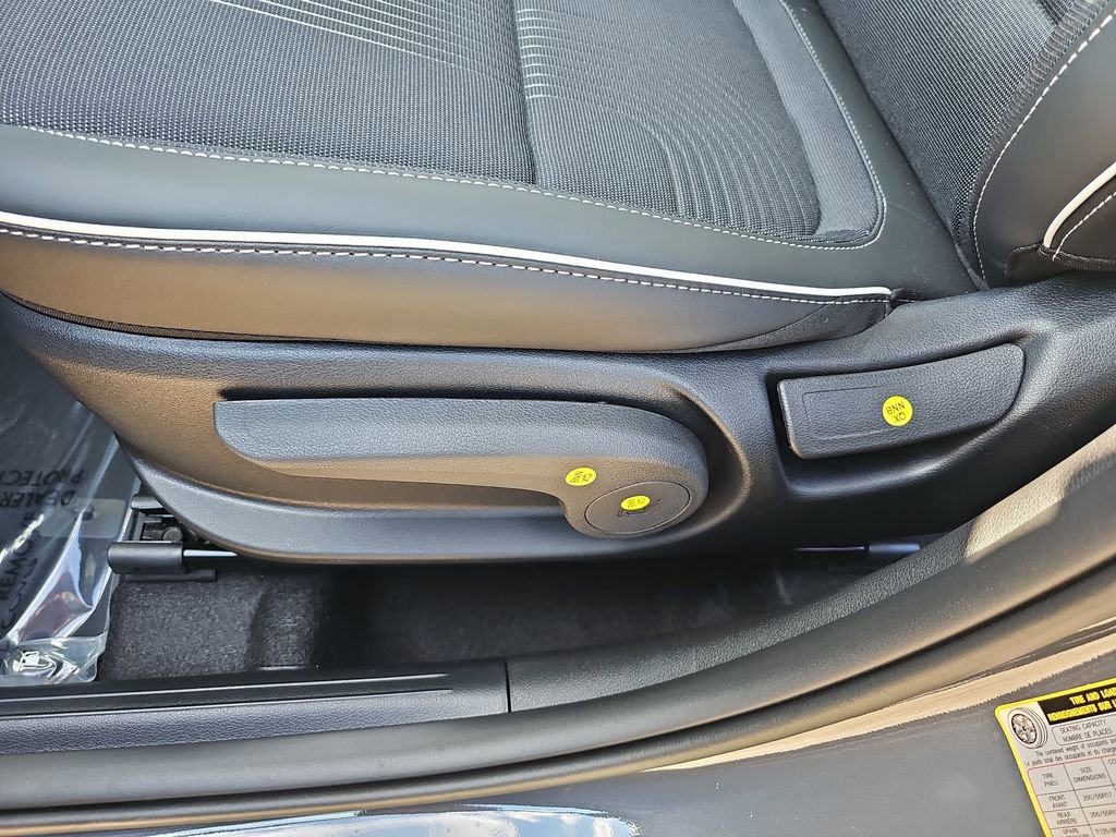 New 2026 Hyundai Venue SEL FWD image 30