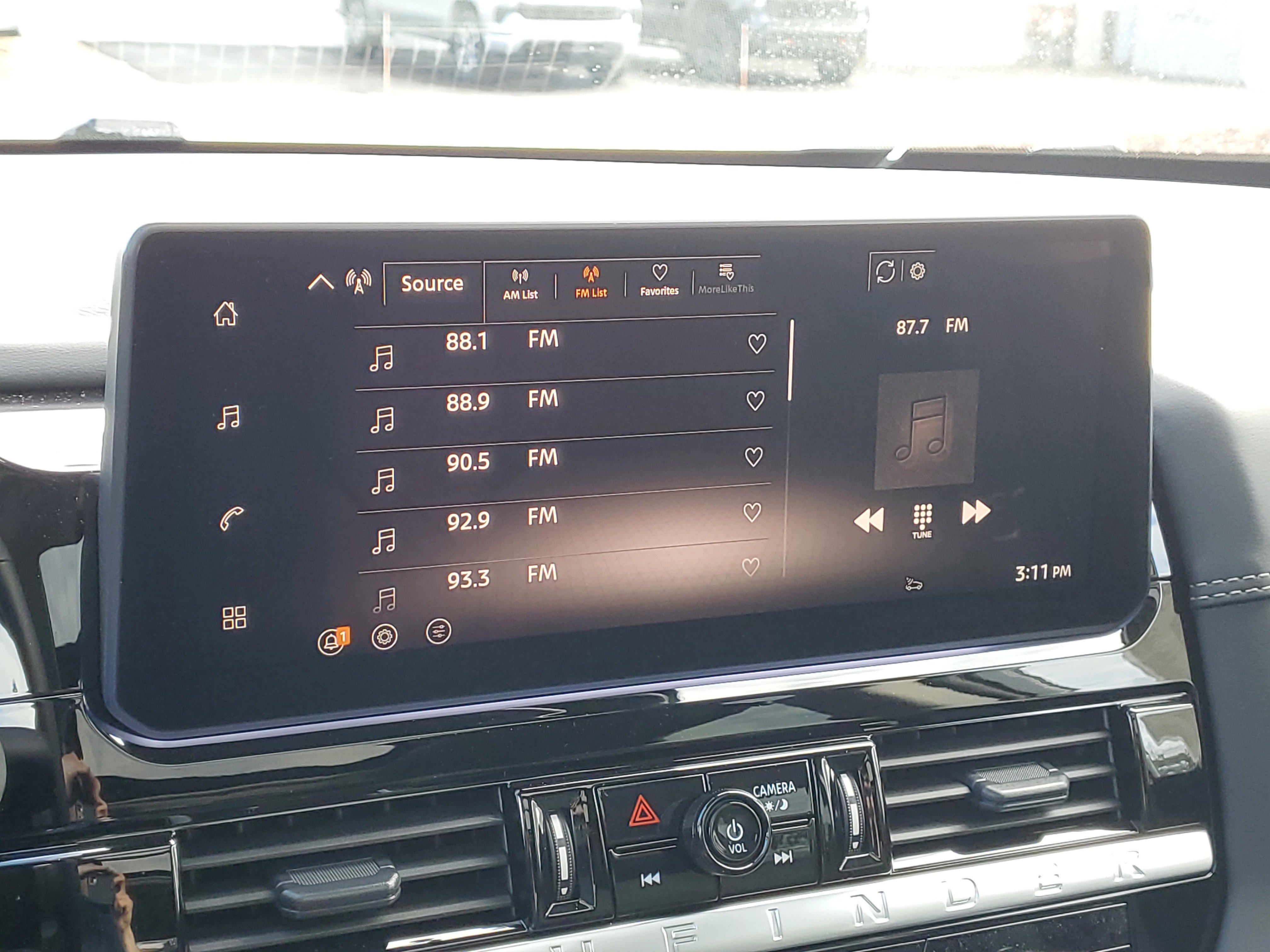 New 2026 Nissan Pathfinder Platinum image 16