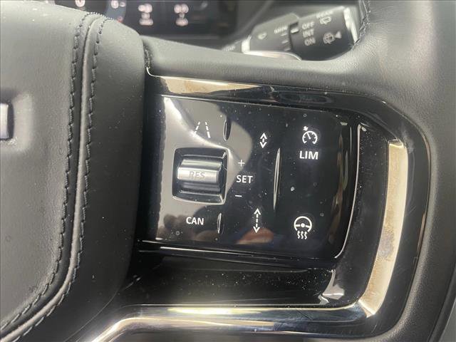 Certified 2026 Land Rover Range Rover Velar Dynamic SE image 20