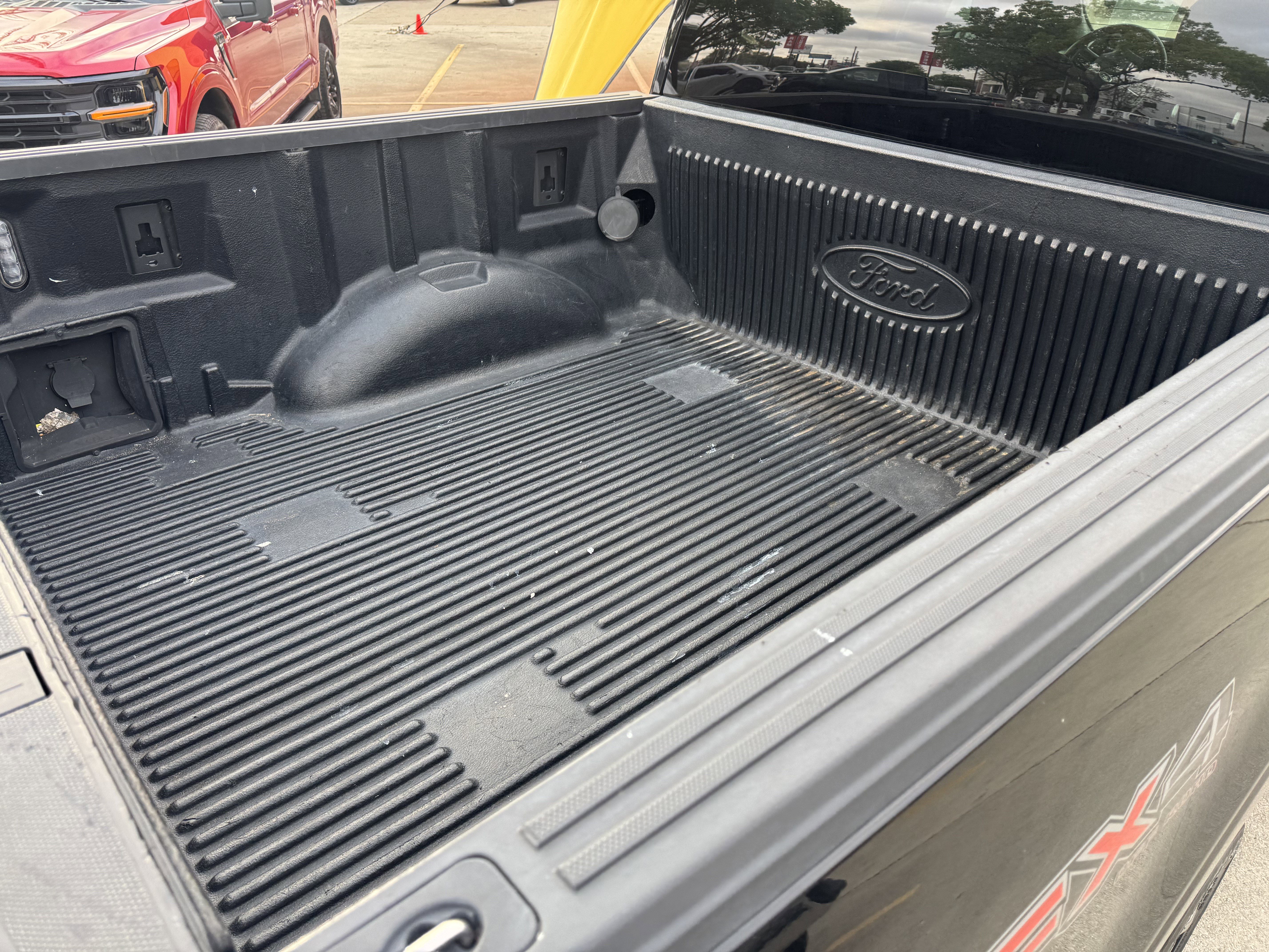 Used 2021 Ford F150 XLT w/ Equipment Group 302A High image 8