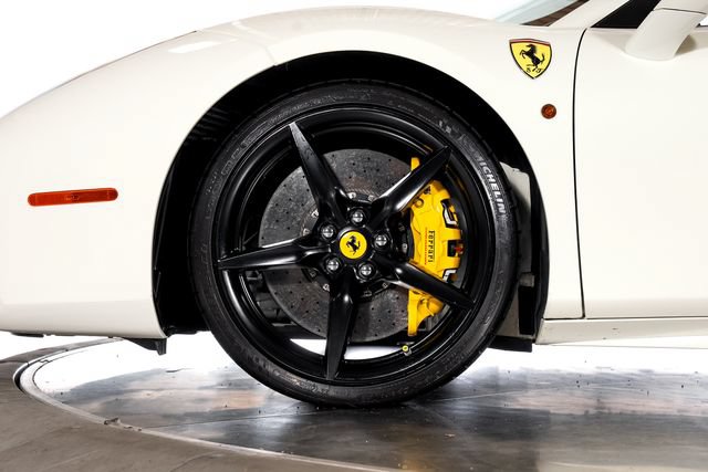 Certified 2018 Ferrari 488 Spider RWD image 18