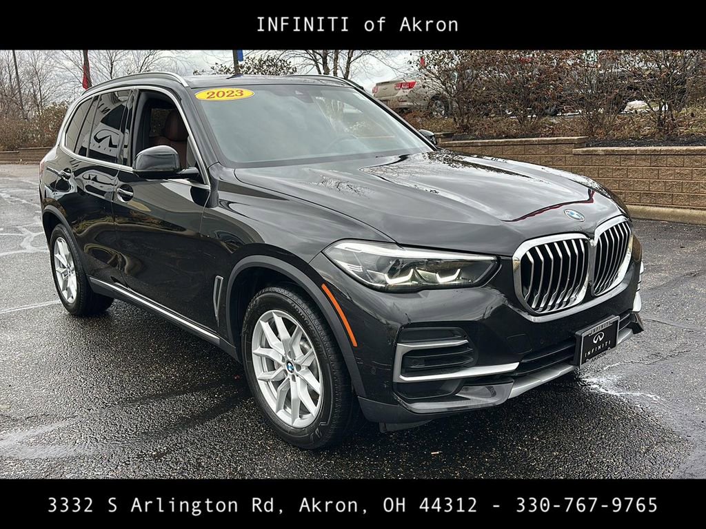 Used 2023 BMW X5 xDrive40i w/ Premium Package image 17