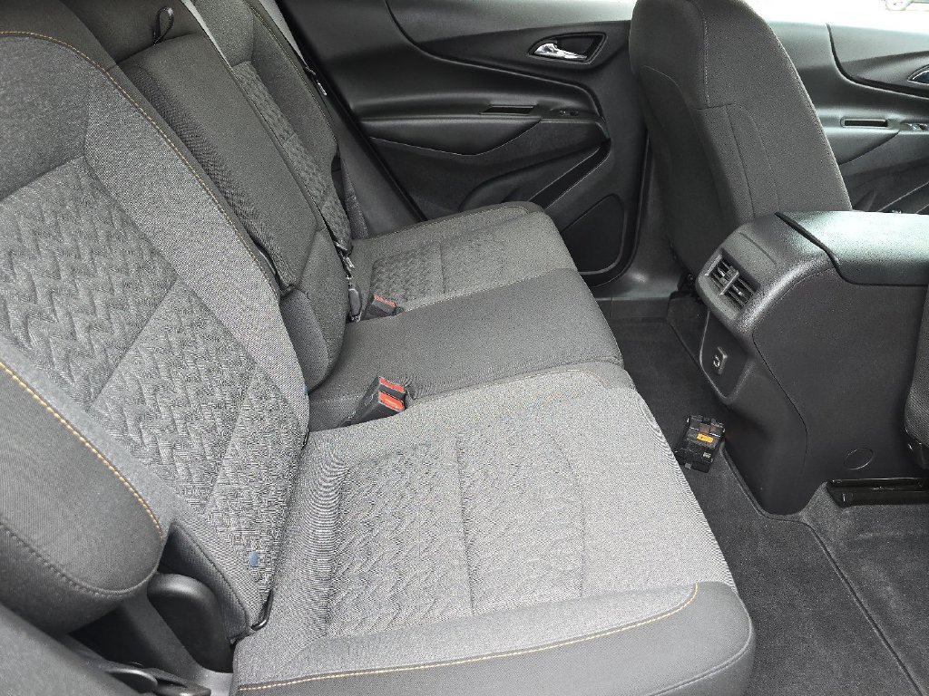 Certified 2024 Chevrolet Equinox LT FWD image 24