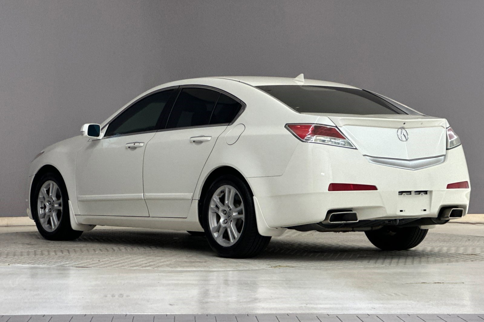Used 2009 Acura TL w/ Technology Package FWD image 3