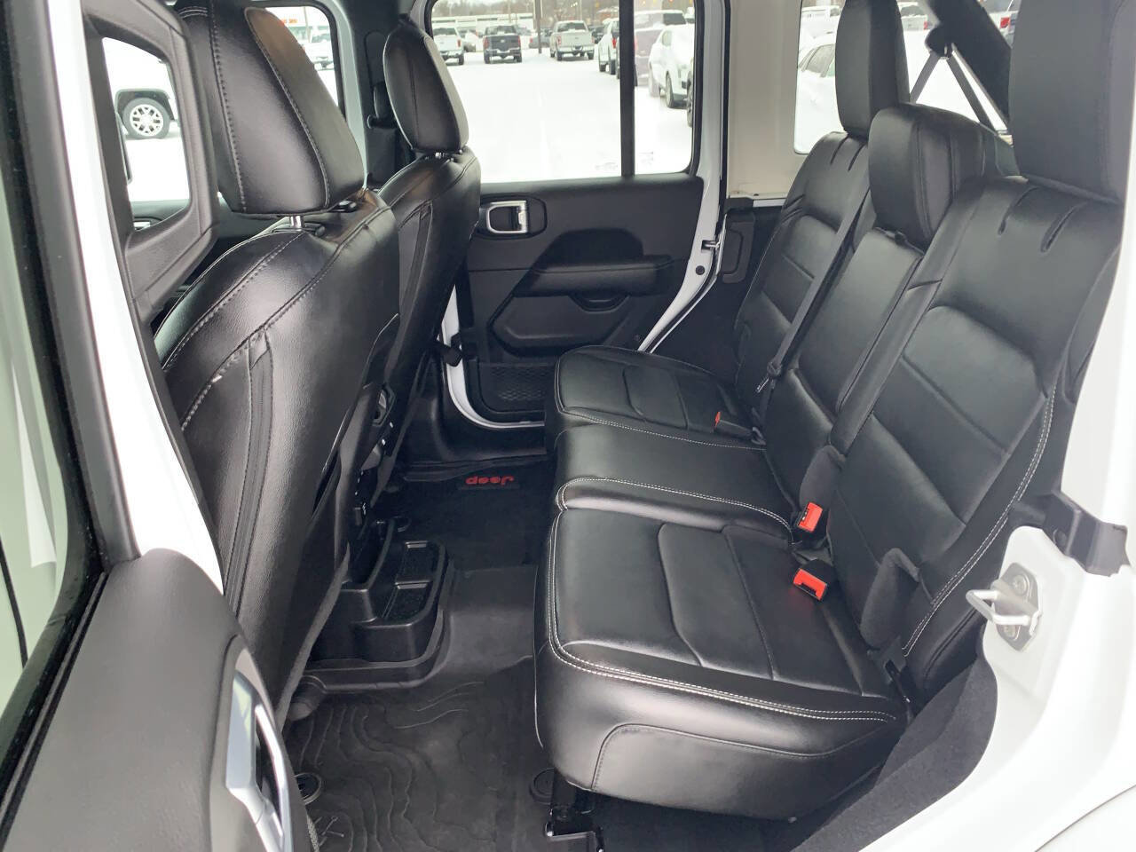 Used 2023 Jeep Wrangler Unlimited Sahara w/ LED Lighting Group image 21