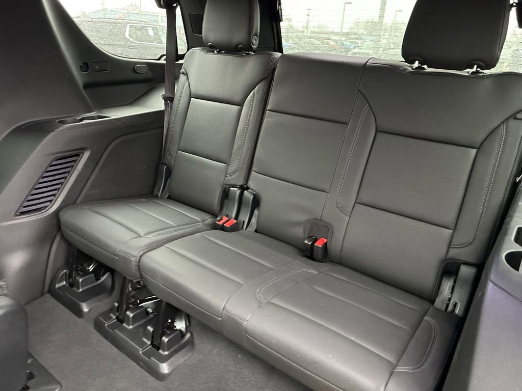 Used 2024 Chevrolet Tahoe Z71 w/ Off-Road Capability Package image 20