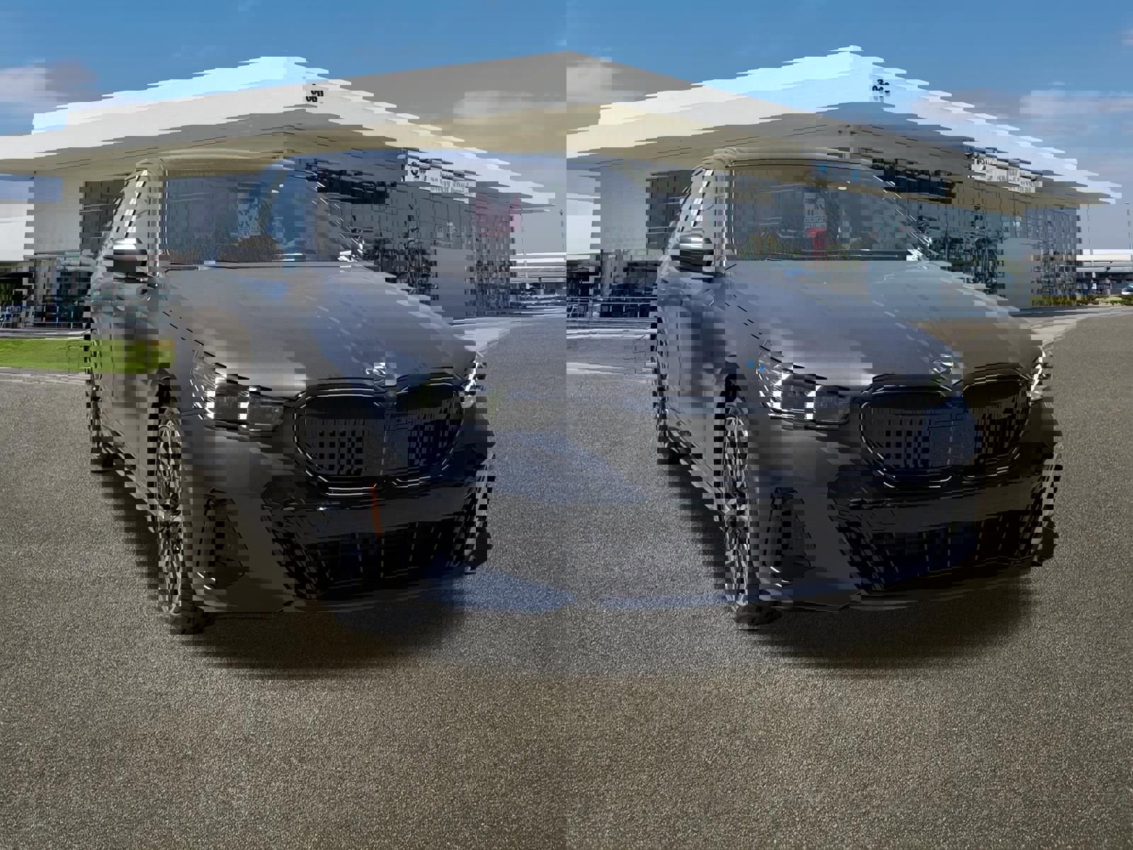 New 2026 BMW 540i xDrive AWD/4WD image 2
