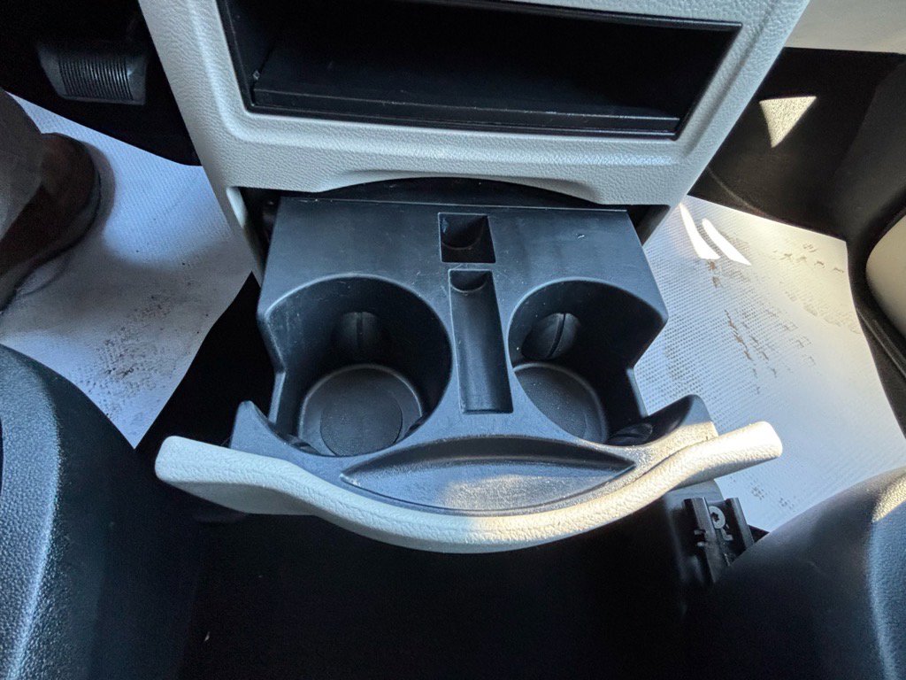 Used 2018 Dodge Grand Caravan SE image 33