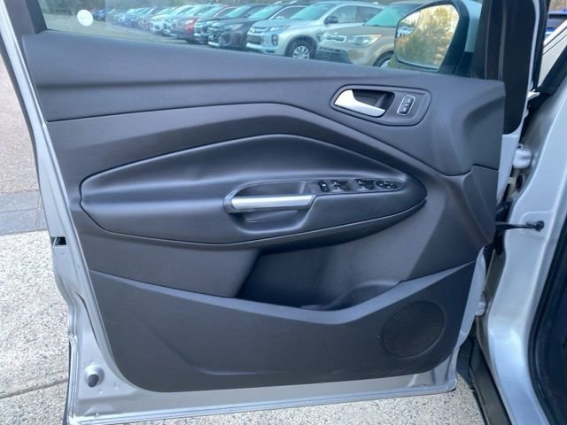 Used 2018 Ford Escape SEL image 18