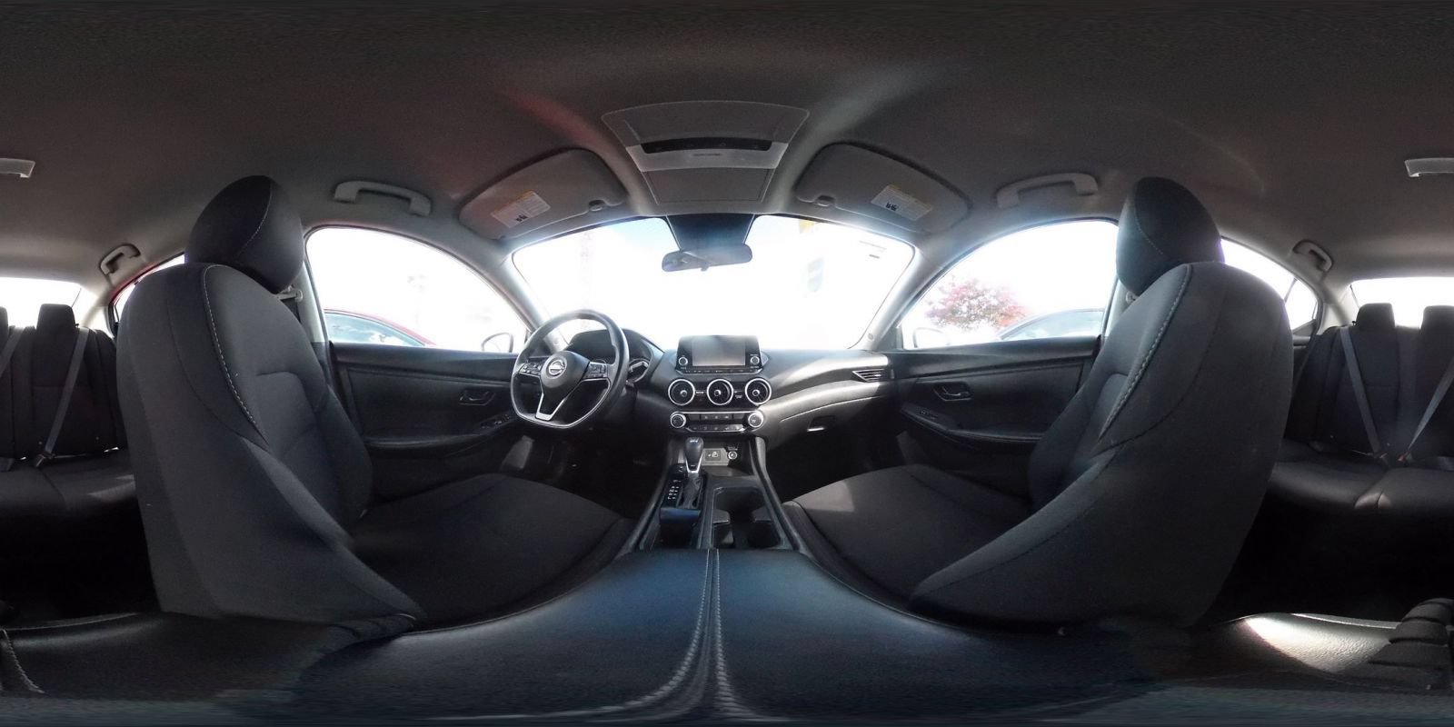 Used 2025 Nissan Sentra S FWD image 39
