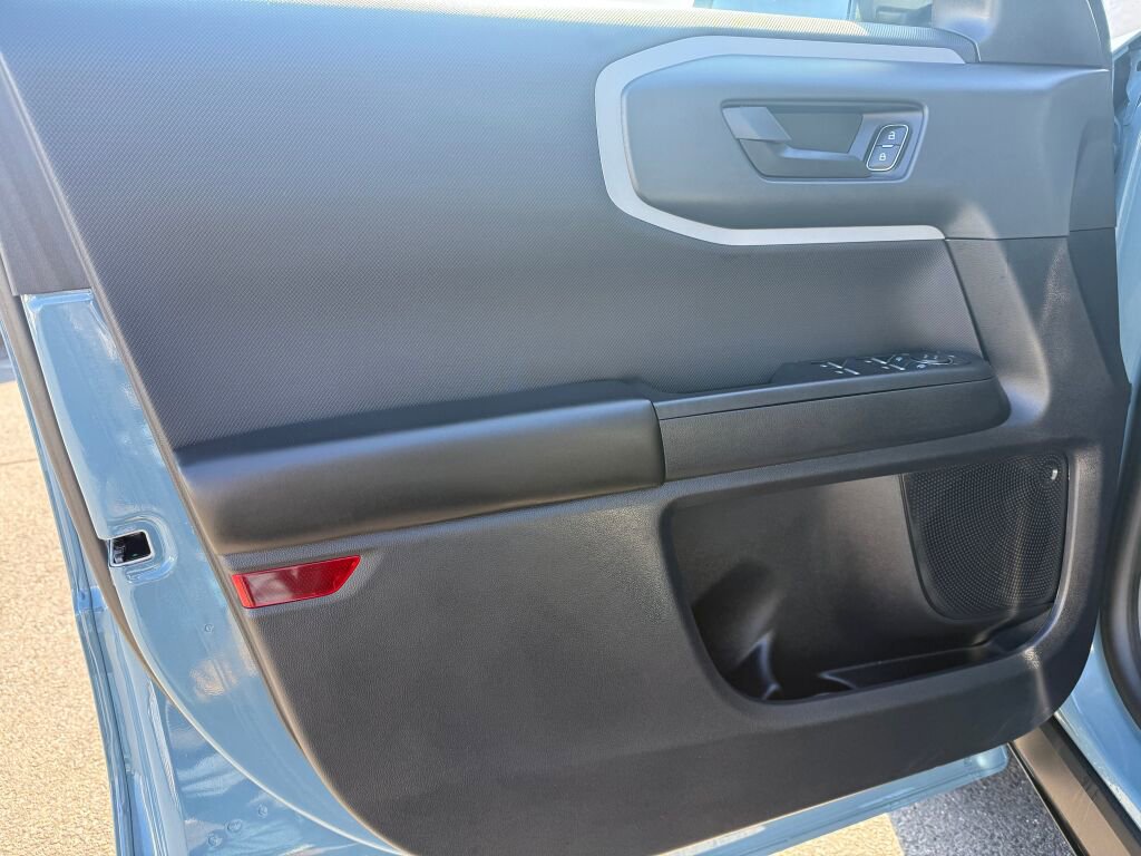 Used 2023 Ford Bronco Sport Big Bend w/ Convenience Package image 9