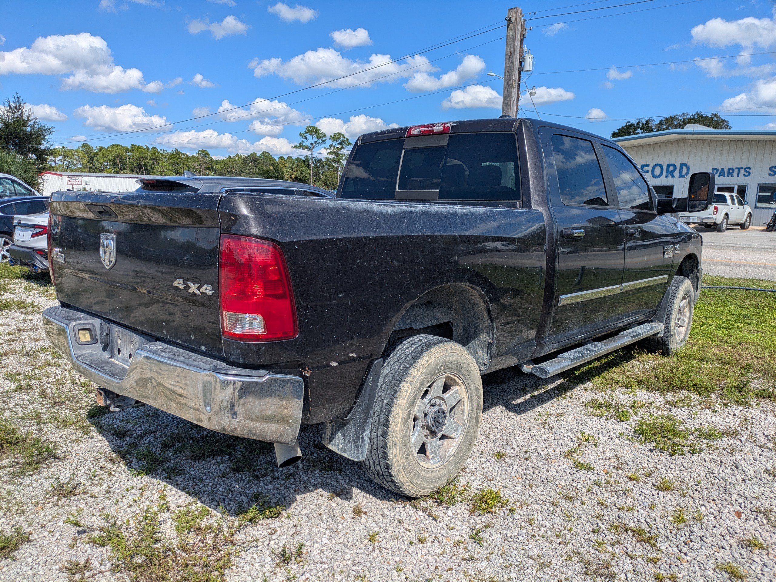 Used 2010 Dodge Ram 2500 Truck SLT w/ Big Horn Regional Pkg AWD/4WD image 5