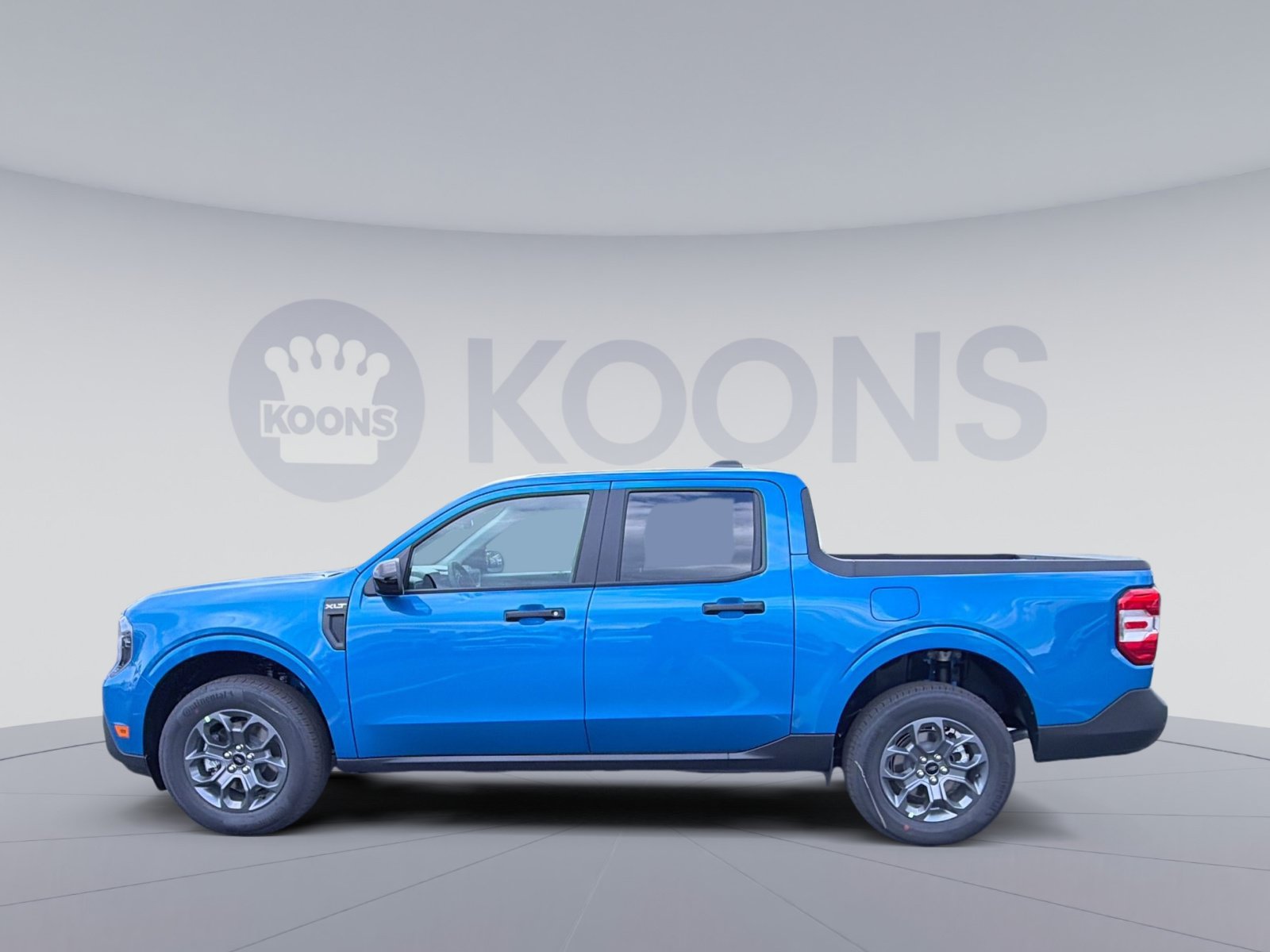 New 2026 Ford Maverick XLT w/ XLT Luxury Package AWD/4WD image 2